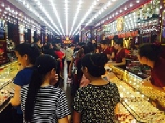 Thông tin thị trường vàng sáng 20.8.2018: Đầu tuần vàng tăng giá