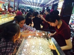Thông tin thị trường vàng sáng 10.4.2019: Vàng thế giới tiếp tục neo ở mức cao