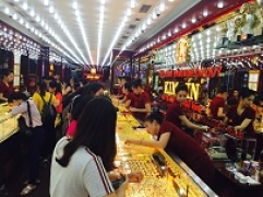 Thông tin thị trường vàng sáng 10.9.2019: Vàng giảm sâu, tuột mốc 42 triệu 