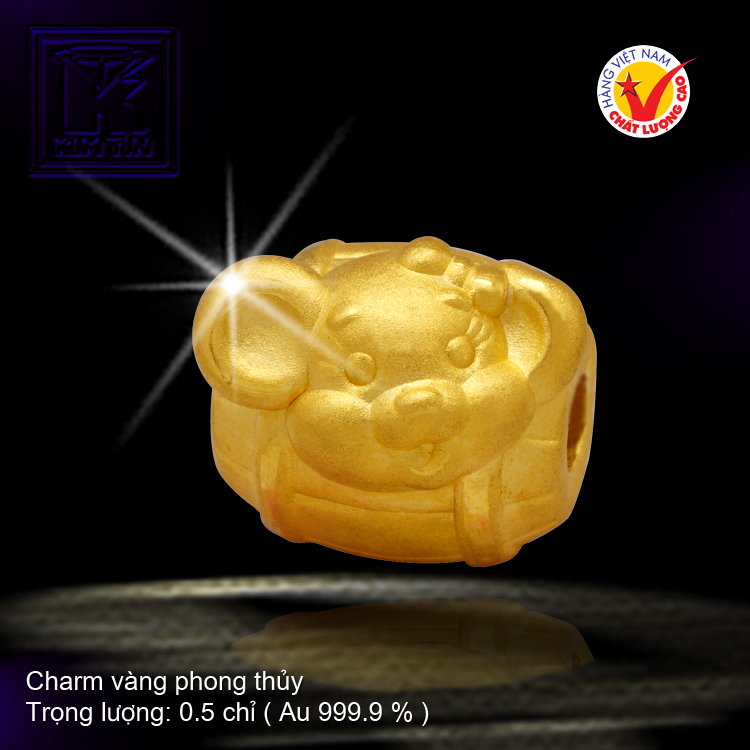 Charm vàng phong thủy