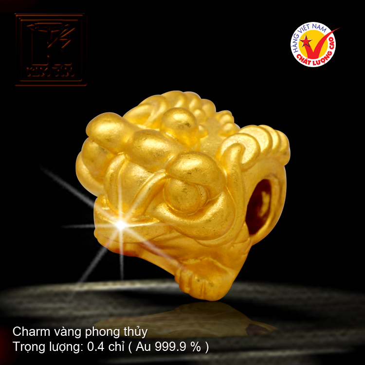 Charm vàng phong thủy